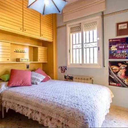 Semesterbostad With A Private Pool, Just 19km To The Beaches Of Tarragona!
